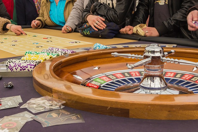 How to Play and Win at Roulette: The Golden Rules of the Game